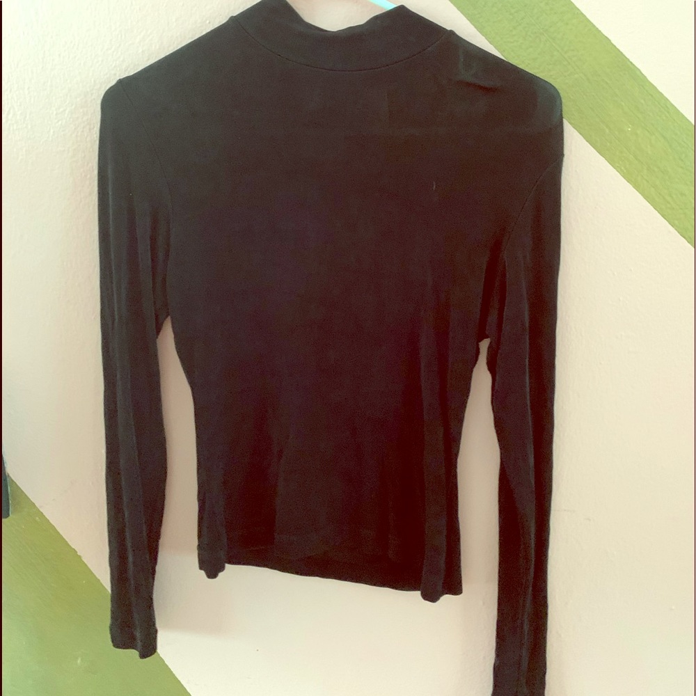 Long black shirt